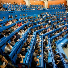 Studierende in einem Hörsaal